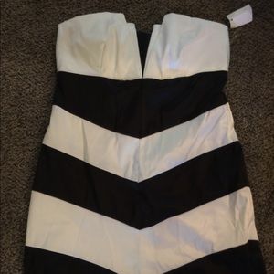❌❌❌SOLD❌❌❌Strapless Dress